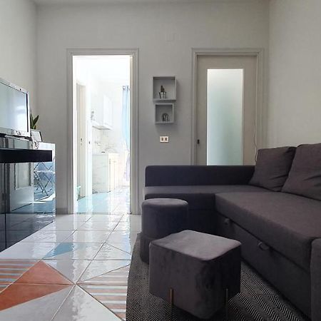 Appartamento In Piazza Italia SantʼAntìoco Exteriör bild